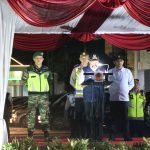 Bupati Sumedang, Dony Ahmad Munir saat memberikan sambutan Apel Gabungan Pengamanan Malam Takbiran (foto:humasdok)