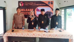 Panwascam Tanjungmedar Antisipasi Kerawanan Distribusi Logistik Pemilu 2024