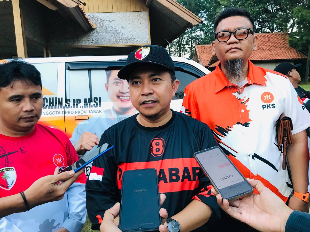 Calon Bupati Sumedang Ridwan Solichin / Kang Rinso di acara Apel Siaga DPD PKS (Foto : Fahmi/ Tahu Ekspres)