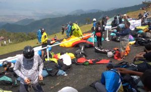 Task Cancel di Hari Pertama, Angin Jadi Penyebab 120 Atlet Internasional Paralayang Batal Terbang di Sumedang