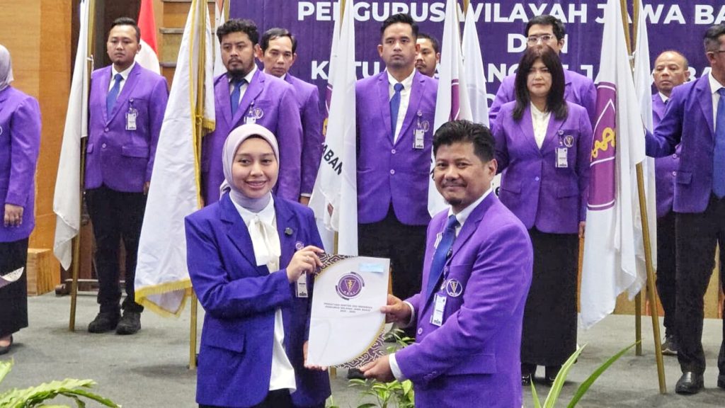 Rahmat Juliadi Kembali Dilantik Jadi Ketua PDGI Jawa Barat Periode 2025–2030