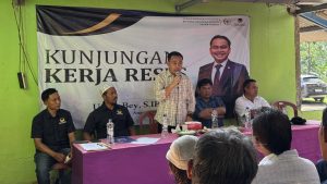 Serap Aspirasi Warga Jatinunggal, Ujang Bey Turun Langsung ke Desa Sari Mekar