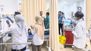 5 Pengendara Motor Tertimpa Pohon Tumbang di Kawasan Unpad Sumedang, 1 Orang Kritis