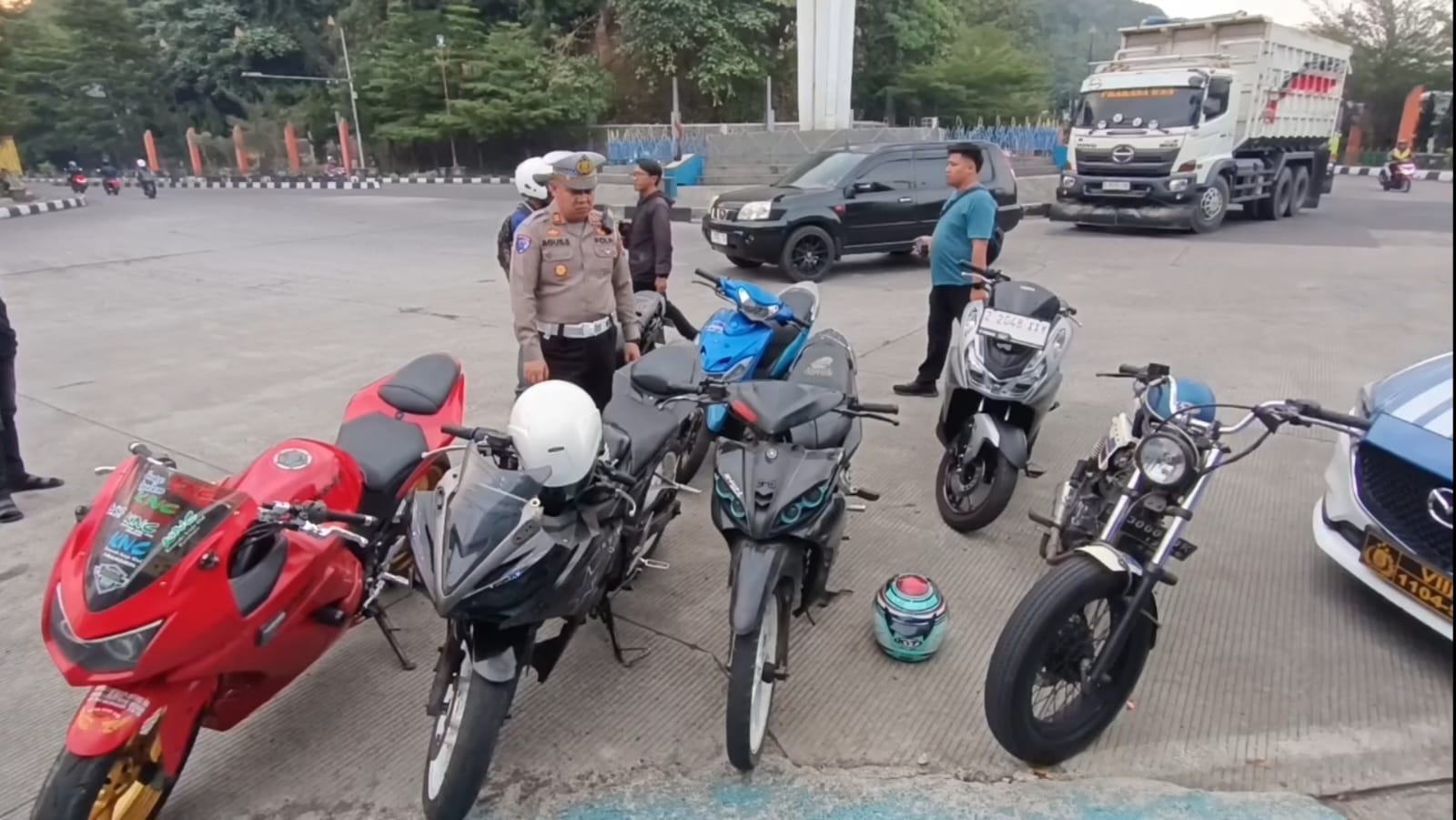 Puluhan Motor Knalpot Brong Terjaring Razia di Bundaran Binokasih, Respon Aduan Masyarakat
